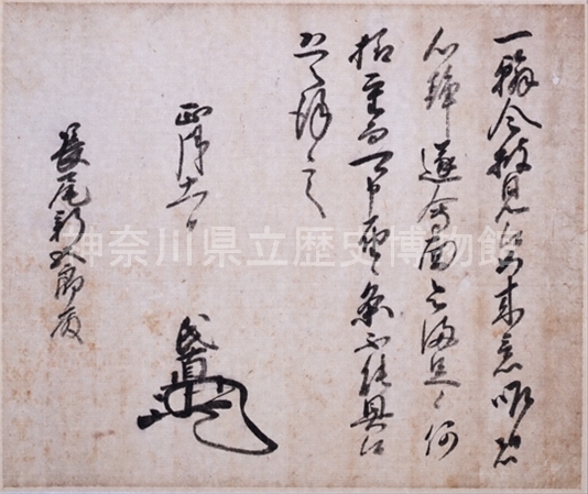 �k����������