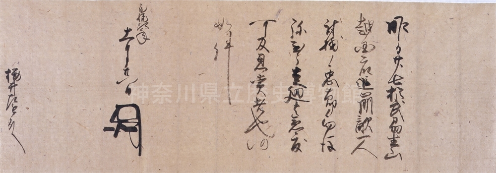 �k����������