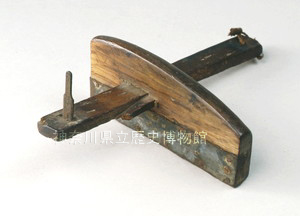 �P�q�L�i�r���j