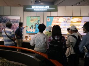 横浜市歴史博物館共催　現地見学会「住まいから見た先史時代」【会場：横浜市歴史博物館】